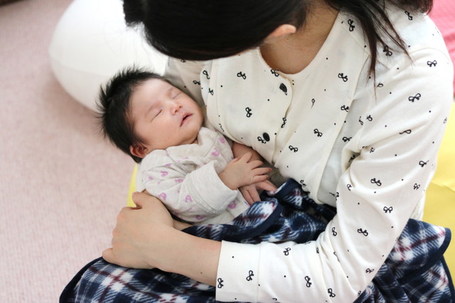 赤ちゃんの寝顔は 札幌市の産後ケアハウス さんさん助産院