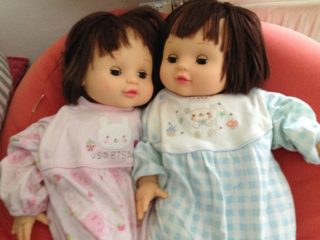 マタニティ教室用のあやかちゃん（左）とたいがくん（右）です