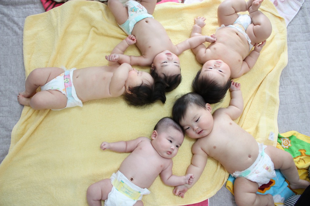 今日は色とりどりのオムツでした♪