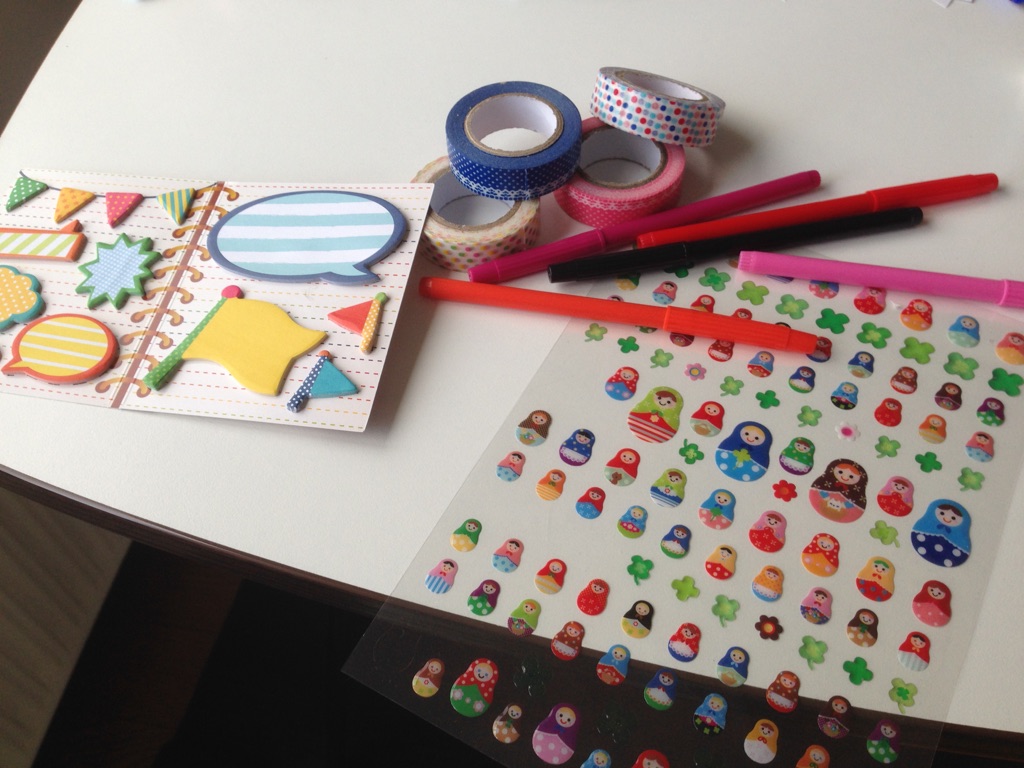 デコレーショングッズの数々♪by100円shop