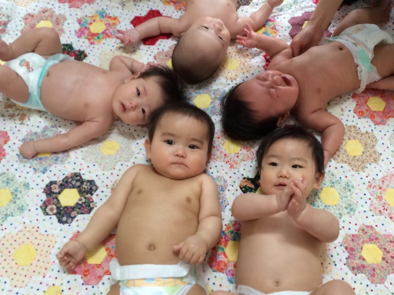 今回参加のお友だち♪見た目の大きさは違うけど、みんな同級生です(^^)