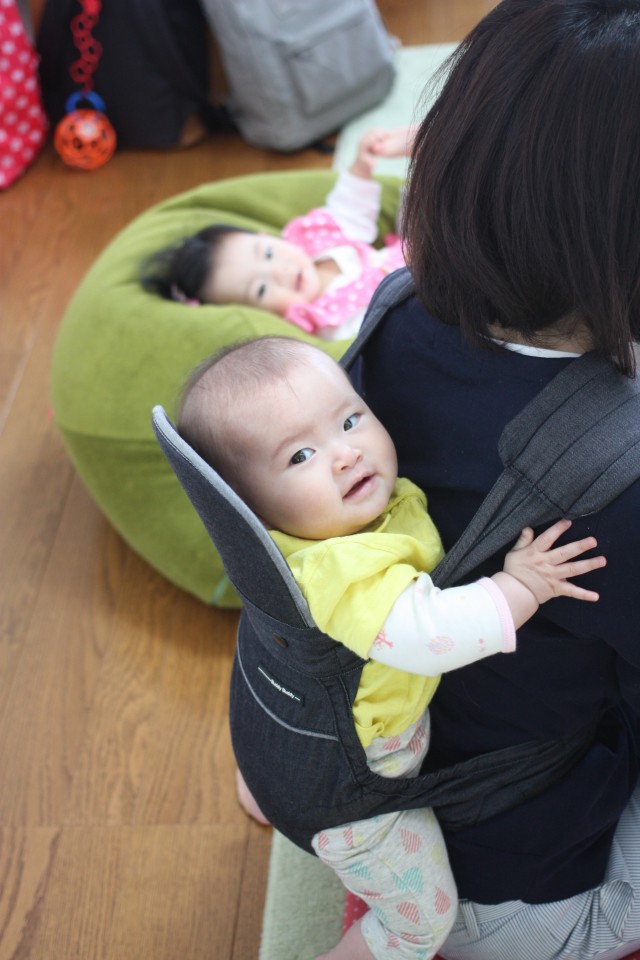 おんぶ紐の使い方♪おんぶができると家事もさらに進みますよね。