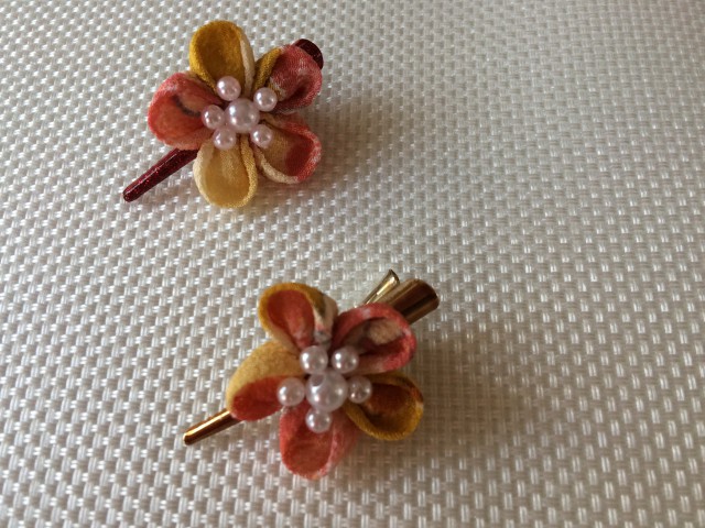 ヘアクリップ作ってみました♪